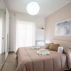 Kelifos Comfort Appartamento SantʼAgata di Militello